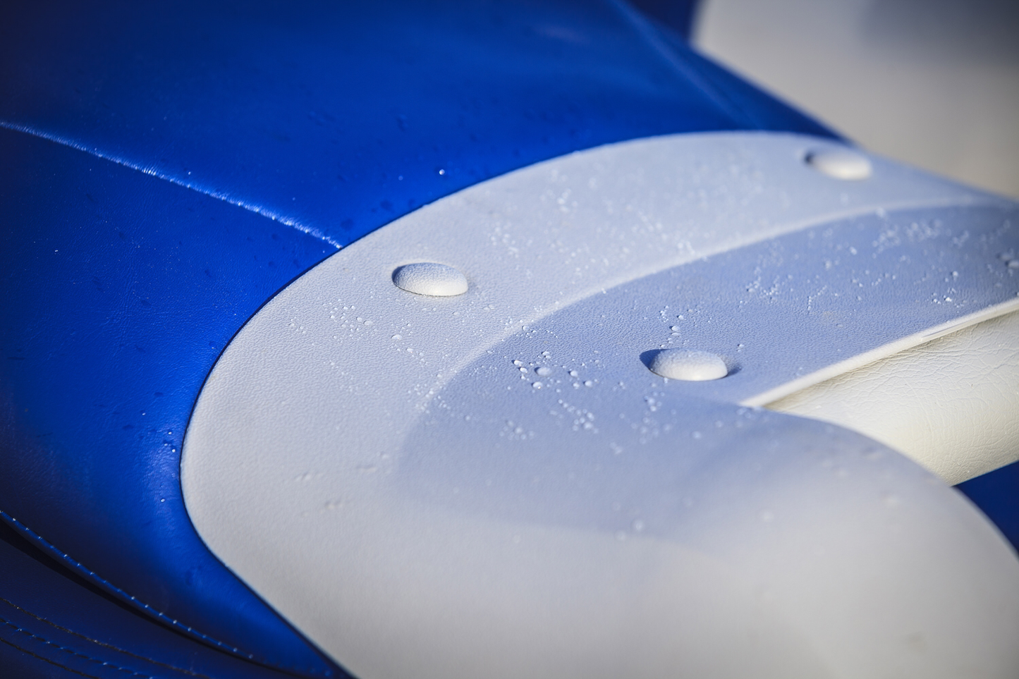 NaviStyle High-Back Boat Seat